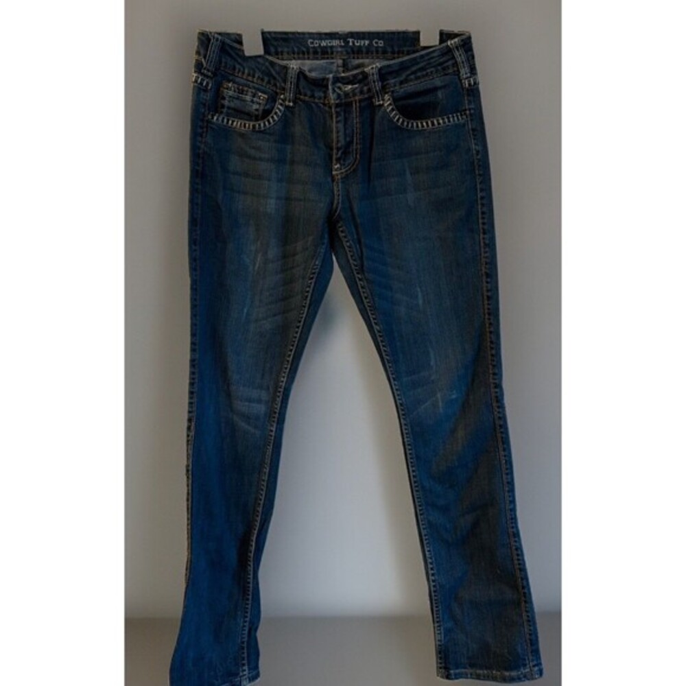 Cowgirl Tuff Co. jeans feature a classic medium wash
